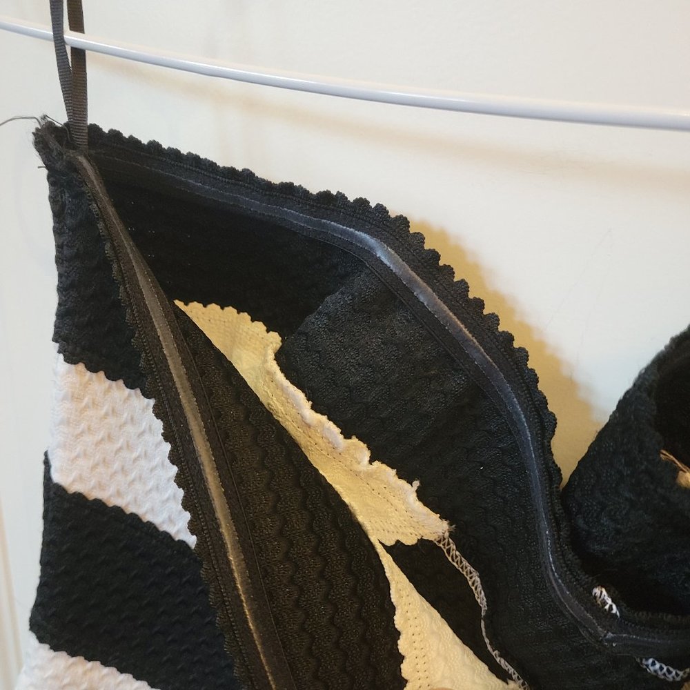 Express - Picture 8 of 11